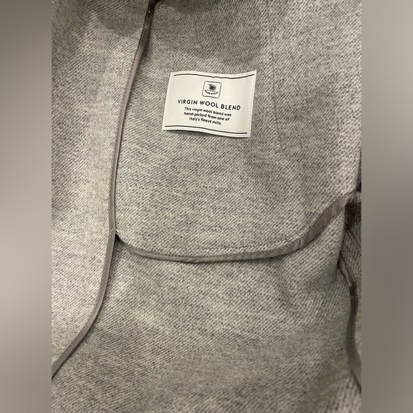 Babaton The Stedman Coat - Large Grey - NEW Condition - Picture 16 of 16